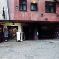 Hundertwasserhaus 2.jpg