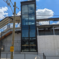 Elevator to Monon platforms.jpg